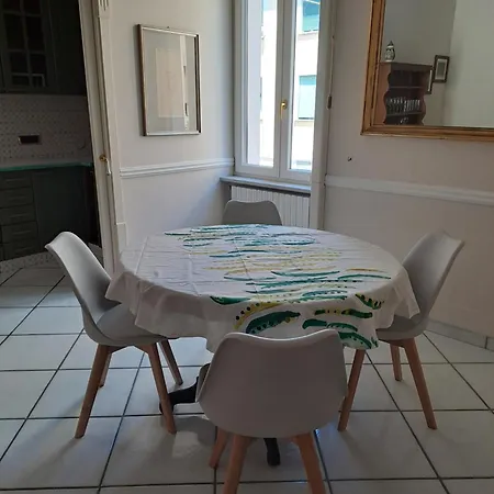 Grimaldi Apartment *